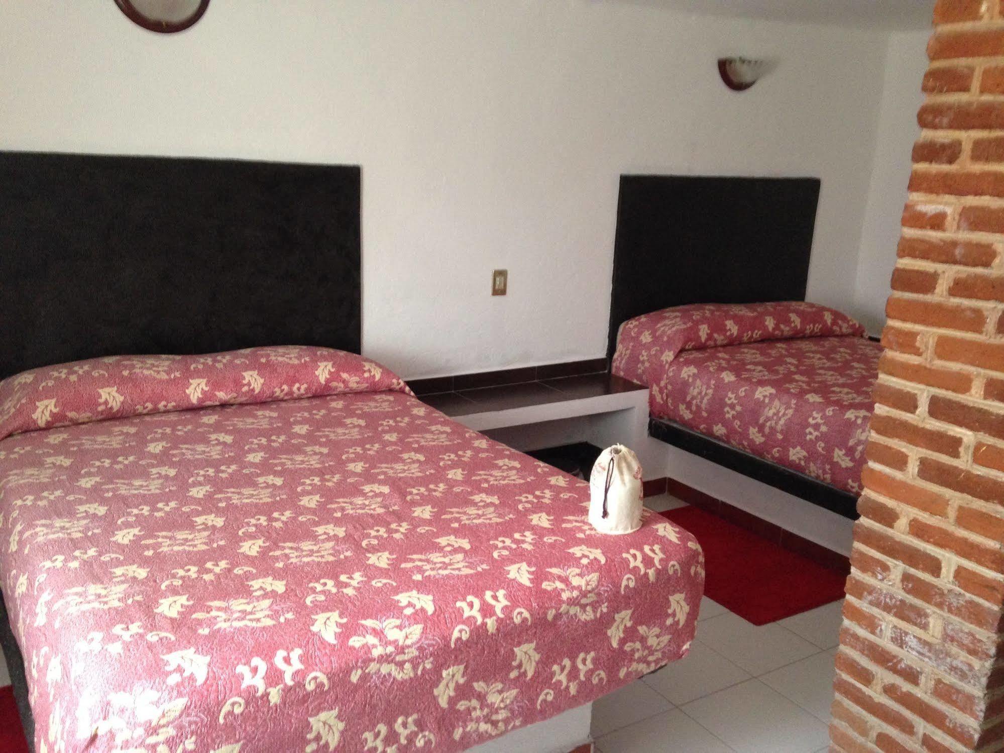 Ayenda Meson Del Rio Hotel Tepotzotlan Luaran gambar