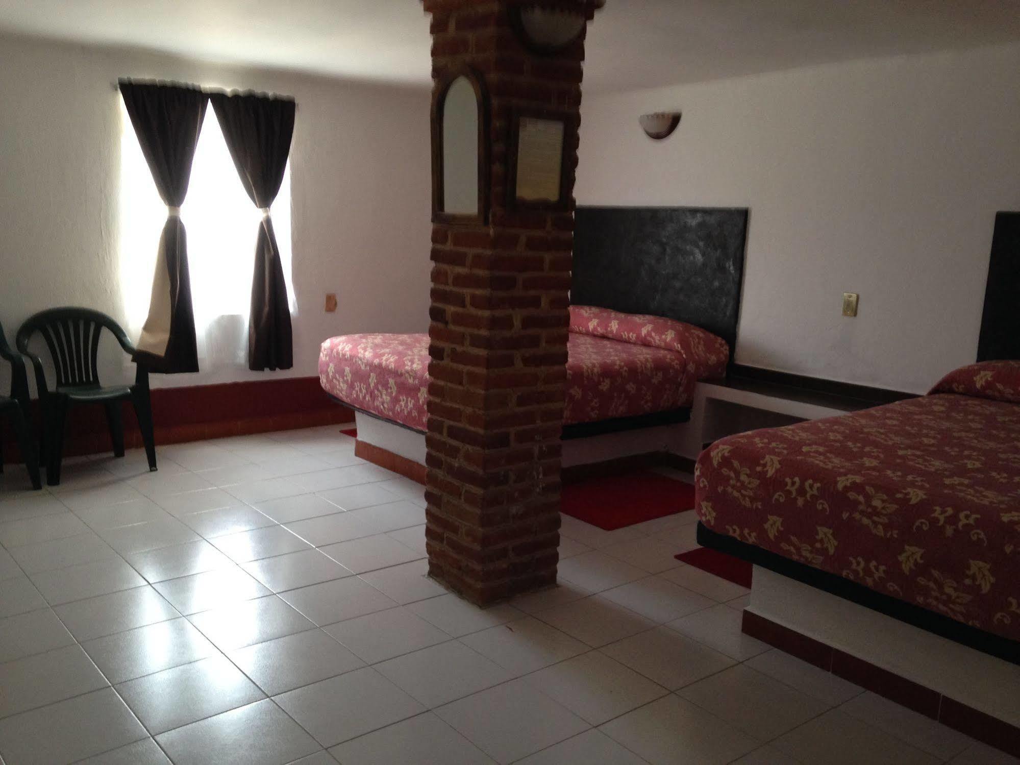Ayenda Meson Del Rio Hotel Tepotzotlan Luaran gambar